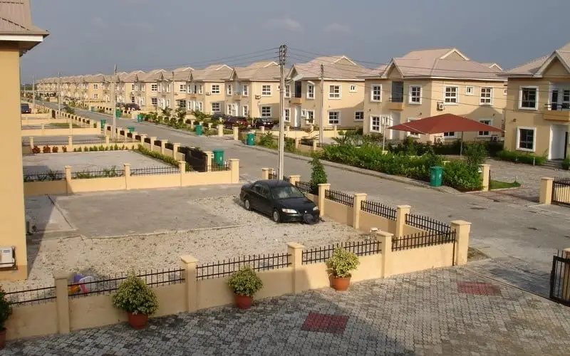 FHA Zuba
