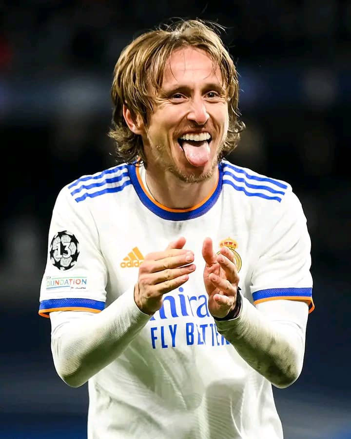 Modrić New Contract