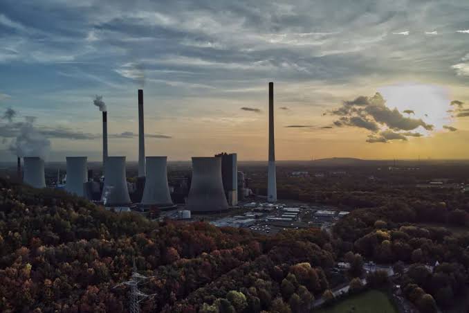 Flirting With Nuclear Energy Down Under
