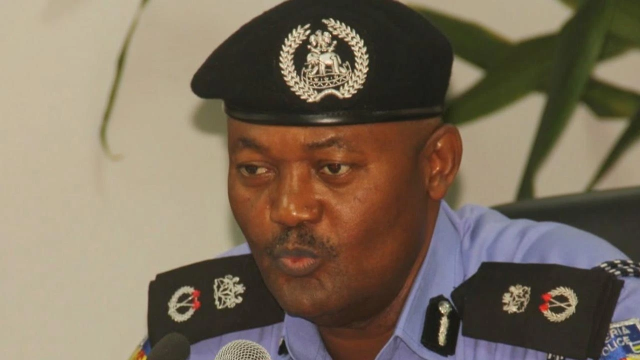 PSC to pay rtd AIG Mbu