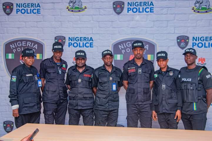 Disbands Police Team