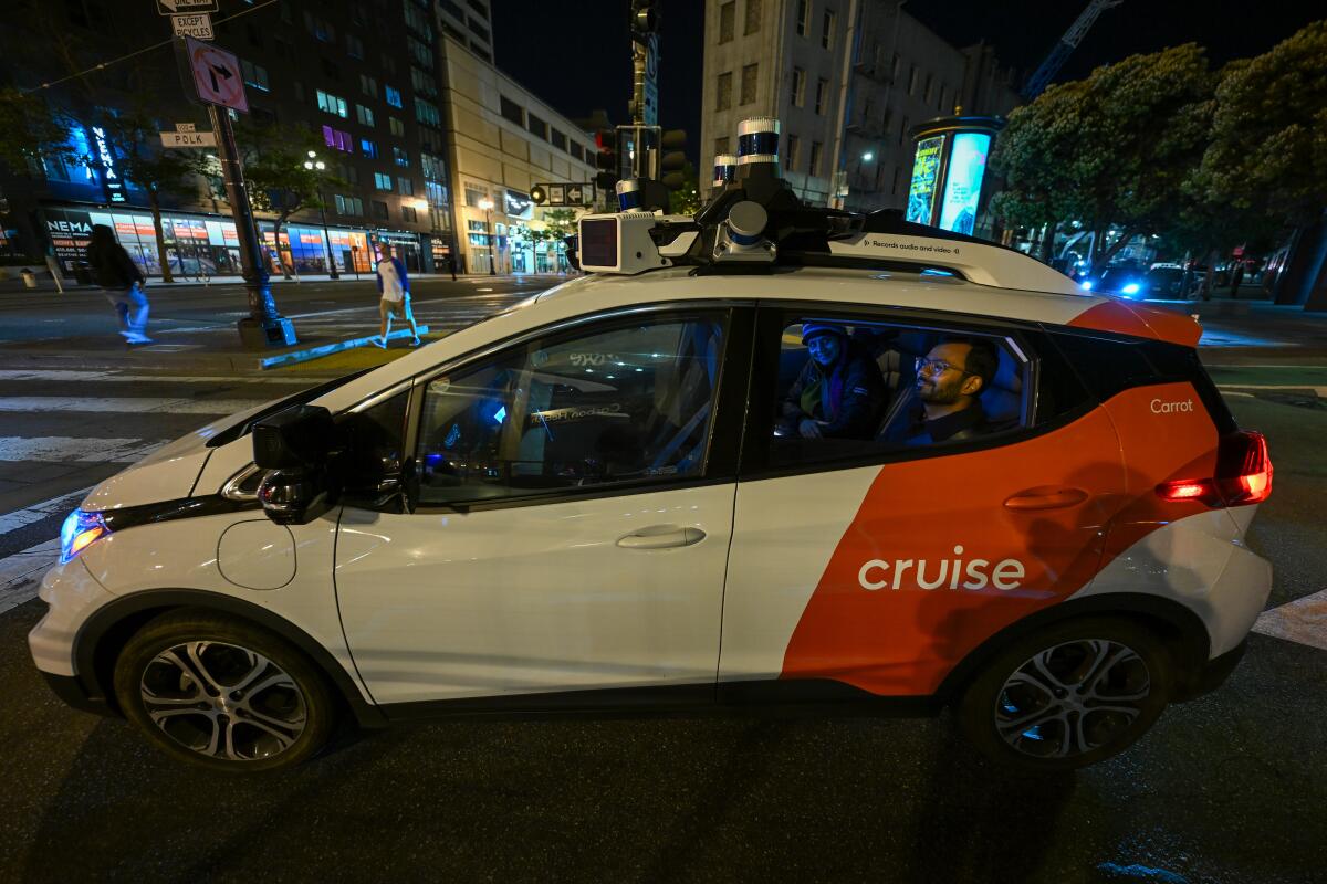CEO Of Self-Driving Company, 'Cruise' Resigns 