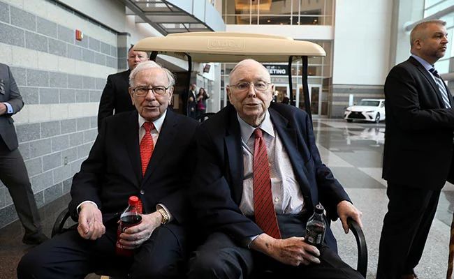 Charlie Munger Berkshire Hathaway Warren Buffett Investment