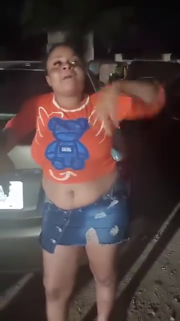 Lady yahoo yahoo