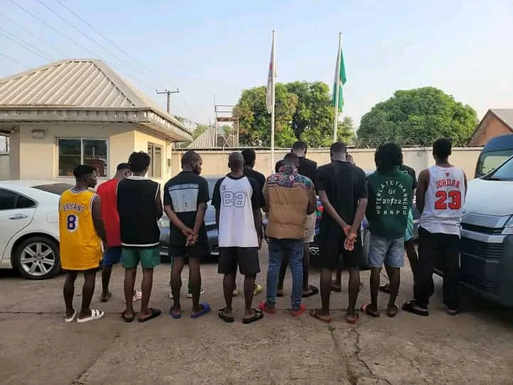 Nigerian women lose again as EFCC harvests 14 Yahoo Boys on Valentine's Day