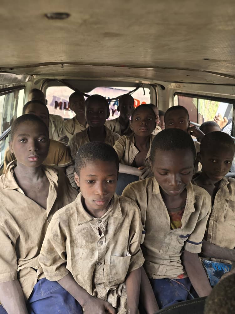 287 kidnapped Kaduna schoolchildren regain freedom 