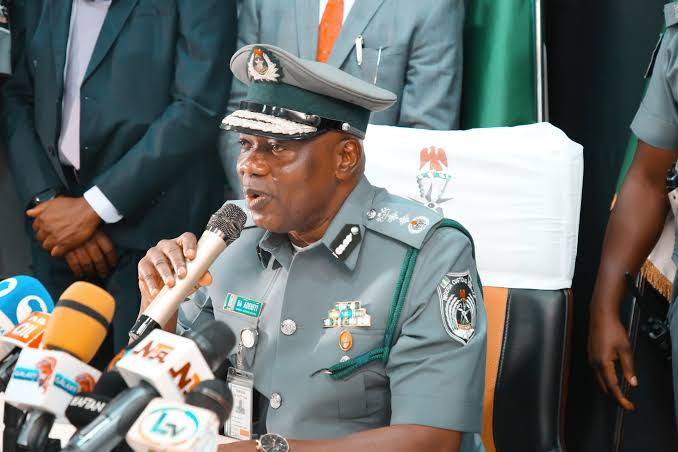 Customs to Establish a Lab to Test Imported and Exported Goods -CG
