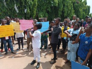 Imposition of N5000 Exam Fee: Oko Poly Students Protest Against Management