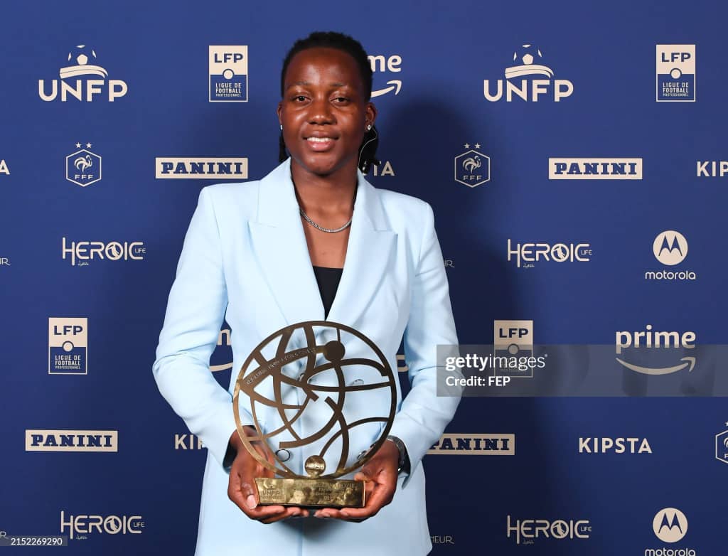 Chiamaka Nnadozie Wins French goalkeeper of the Year Award