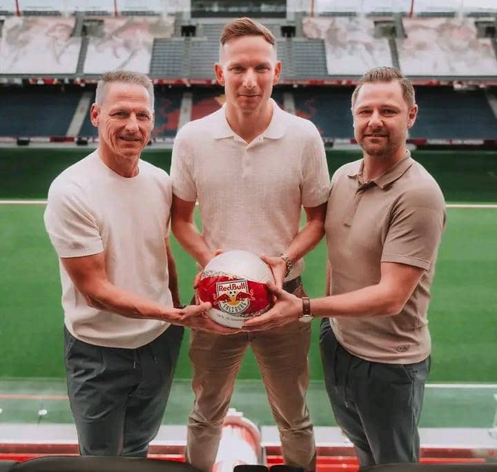 Liverpool's assistant manager Pepijn Lijnders appointed as RB Salzburg head coach.