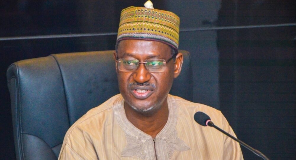 FG Vows To Prosecute Persons Responsible for Building Collapse