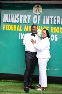 PHOTOS: Man Who Lost Both Arms In An Accident Ties Knot With Lover