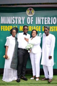 PHOTOS: Man Who Lost Both Arms In An Accident Ties Knot With Lover