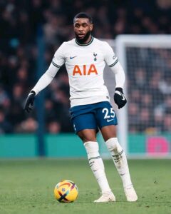 Tottenham Hotspur confirms the departure of four senior players