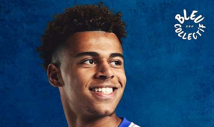 Bayern Munich and PSG Engage in Bidding War for French Prodigy Désiré Doué