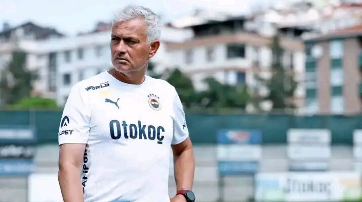 Jose Mourinho's Fenerbahce knocks out of the Champions League qualifier.