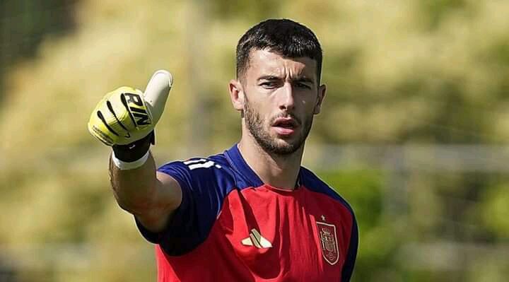 Arsenal Submit Official Bid For Espanyol Goalkeeper Joan García