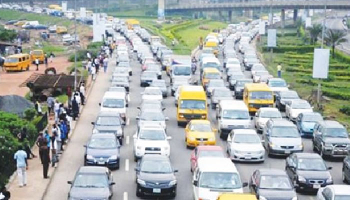 Lagosians to experience unusual gridlock tomorrow as State Government sets to demolish major bridge 