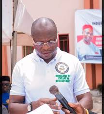 Gunmen kidnap Anambra Commissioner, Wife, kill Aide in Edo
