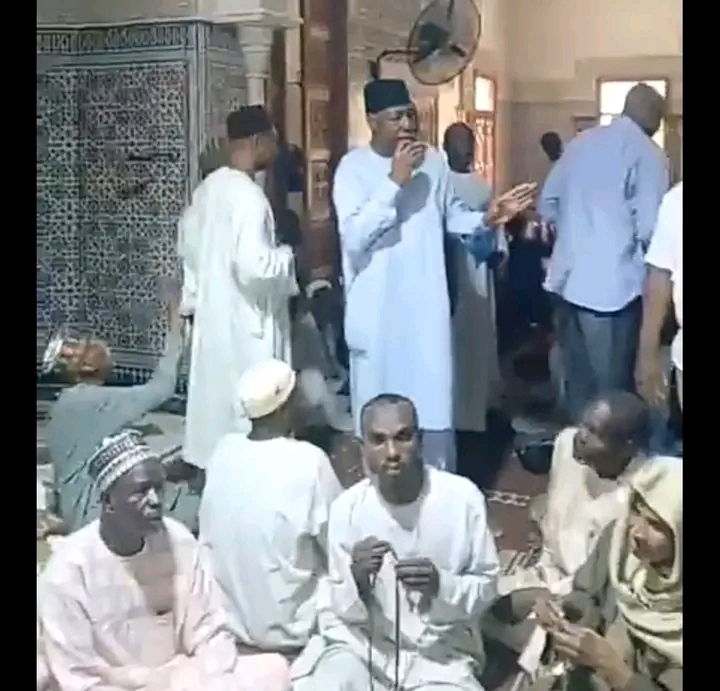 As early as 5 a.m., the Governor of Borno State, Babagana Zulum, personally visited victims of the recent flooding in the Gwange II area.