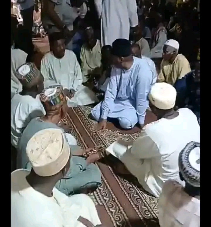 As early as 5 a.m., the Governor of Borno State, Babagana Zulum, personally visited victims of the recent flooding in the Gwange II area.