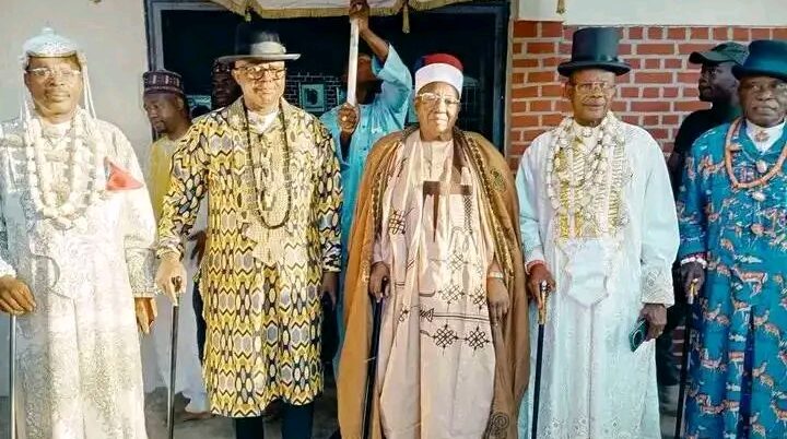 Shehu of Borno Receives Delegation of South-South Royal Majesties on Sympathy Visit Over Recent Flood Disaster