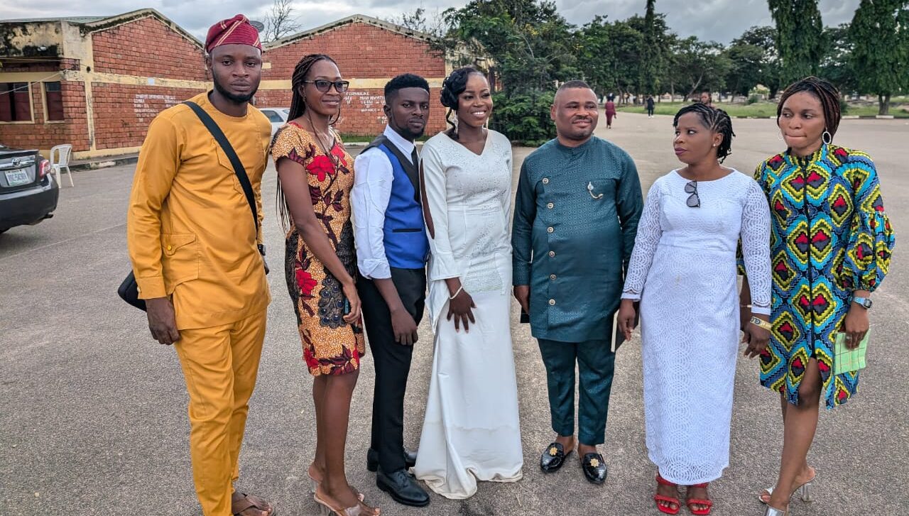 Two Hearts, One Love: Bunmi Weds Nosa in Style 