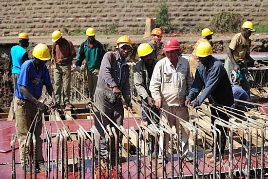 Nigerian Workers Suffocating Under Chinese Tourists' Companies While They Take Home $20 Billion