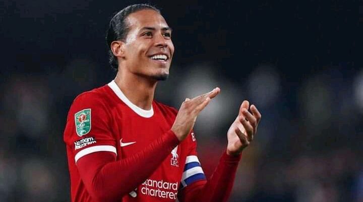 Liverpool Defender Virgil Van Dijk In Contract Talks Amid Future Uncertainty