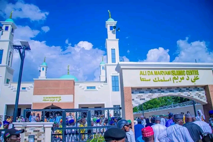 Gombe State Governor and Governor Zulum Inaugurate New Jumu'at Mosque in Borno