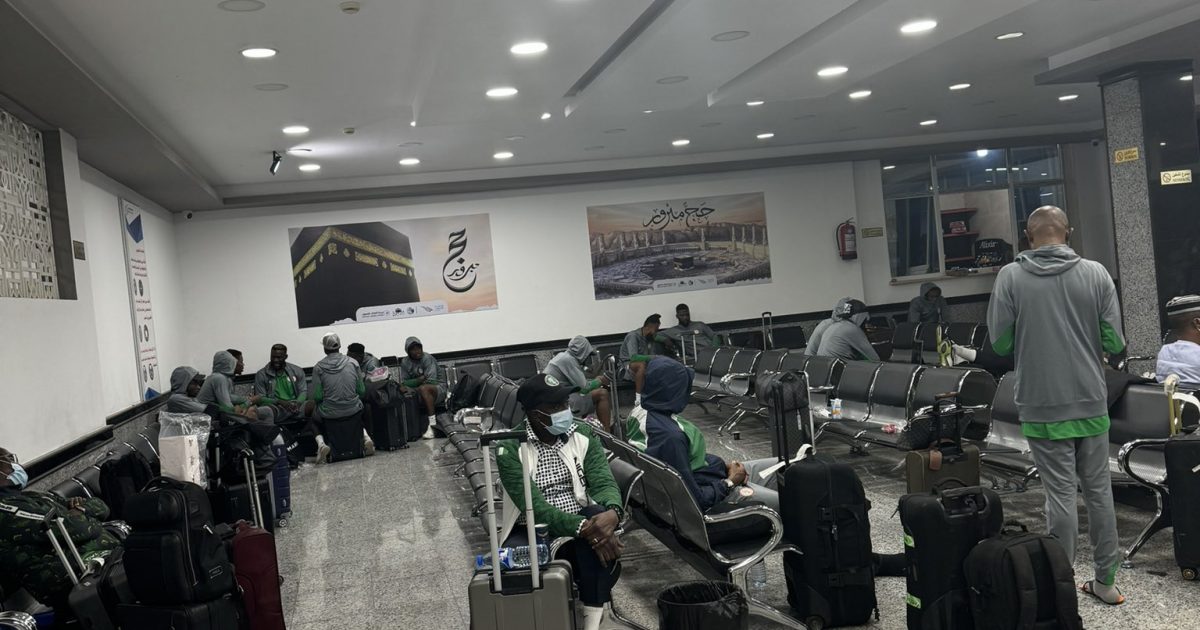 AFCON QUALIFER: Libyan Authorities Hold Super Eagles Hostage (VIDEO)