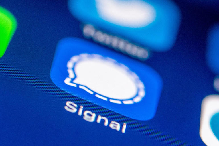 Signal Adds New Video Call Features to Compete with Zoom, Meet, and Teams