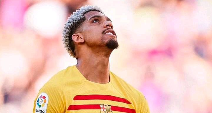 Juventus Launch Bid to Sign Barcelona's Ronald Araújo