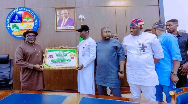Less Than Two Years into Office, NANS Inducts Oborevwori Into Hall Of Fame 
