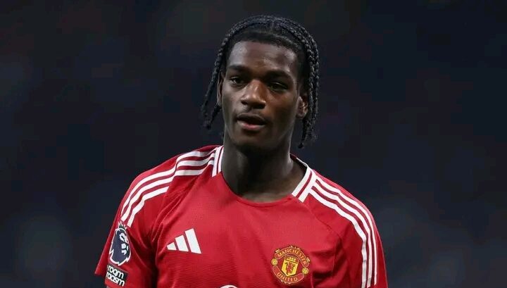 Heaven Now Our Helper - Manchester United Coach 