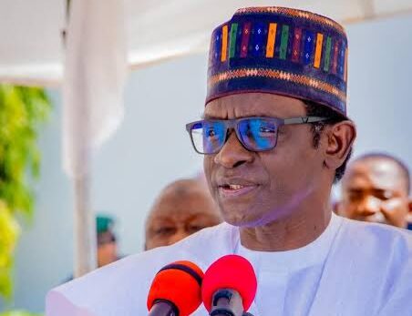 Yobe State Governor Distributes 1,500 Bags of Rice to Teachers for Ramadan