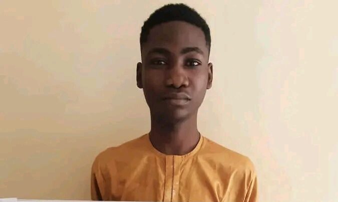 Social Media Influencer Young Cee Arrested by EFCC for Naira Abuse