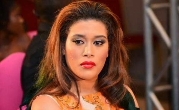 “I Give you 24 hours”- Actress Adunni Ade to Fake Blogs