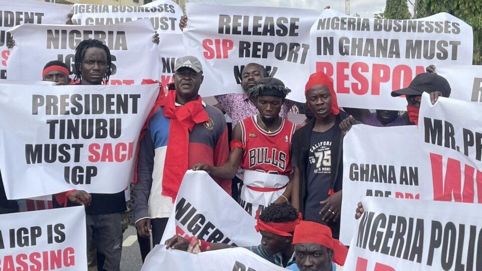 Ghanaian Investors Storm Nigerian High Commission Over Alleged Police, EFCC Harassment