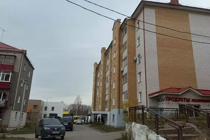 Jealous 5-Year-Old Throws Newborn Sister From 4th-Floor