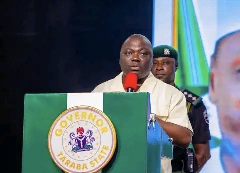Governor Kefas addresses Principals and Head teachers of public schools