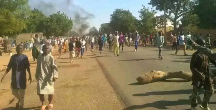 Residents Block Katsina–Kano Highway after Bandits Kill One, Abduct 20