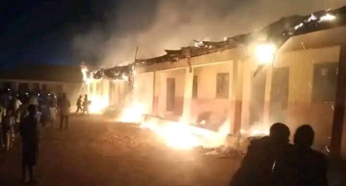 BREAKING: Fire Erupts at Government Secondary School, GSS Dogarawa Zaria on Sunday Night