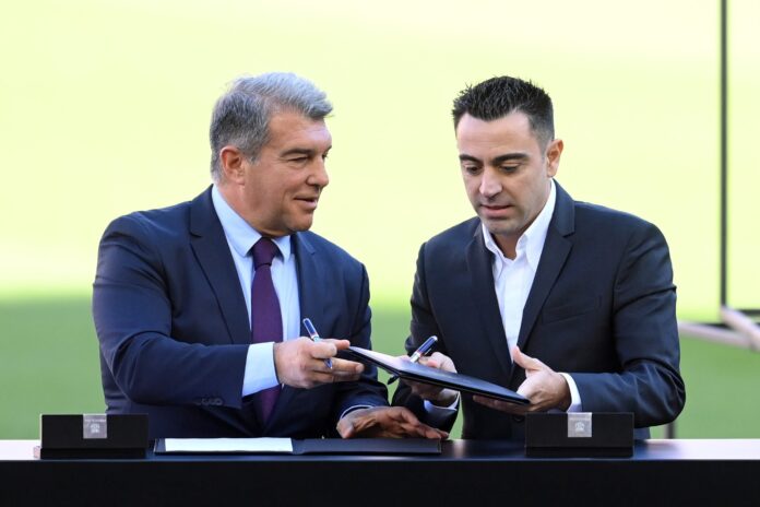 Xavi Shakes Up Barcelona Politics with Surprise Backing for Victor Font