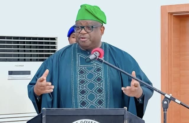 Mutfwang Shakes Up Plateau Security, Appoints Ex-Major General as Adviser