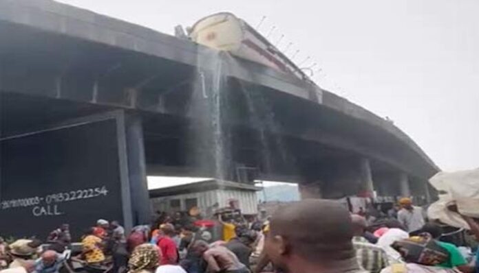 Fuel Scooping And Some Nigerians’ “If We Die, We Die” Mindset