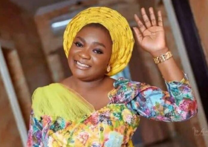 “Omije Ojumi” Singer Bunmi Akinnanu Dies After Prolonged Illness