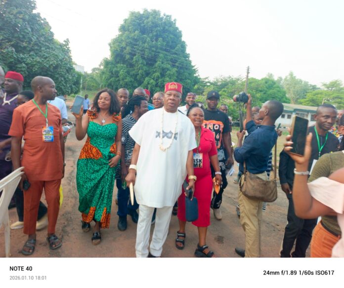 Anambra Community raises alarm, as gunmen invade again, steal Christmas rice, domestic animals