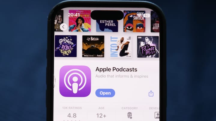 YouTube Steps Up Ad Blocker Fight While Apple Pushes Into Video Podcasts