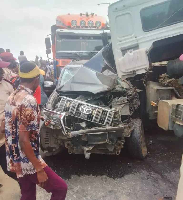 Five Killed, 20 Injured in Niger State Auto Crash